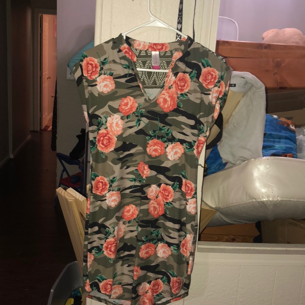 Skin tight floral dress